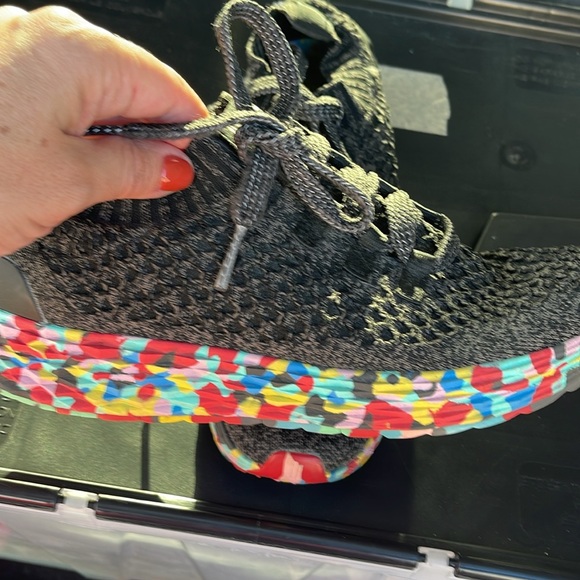 Nobull - Picture 3 of 4